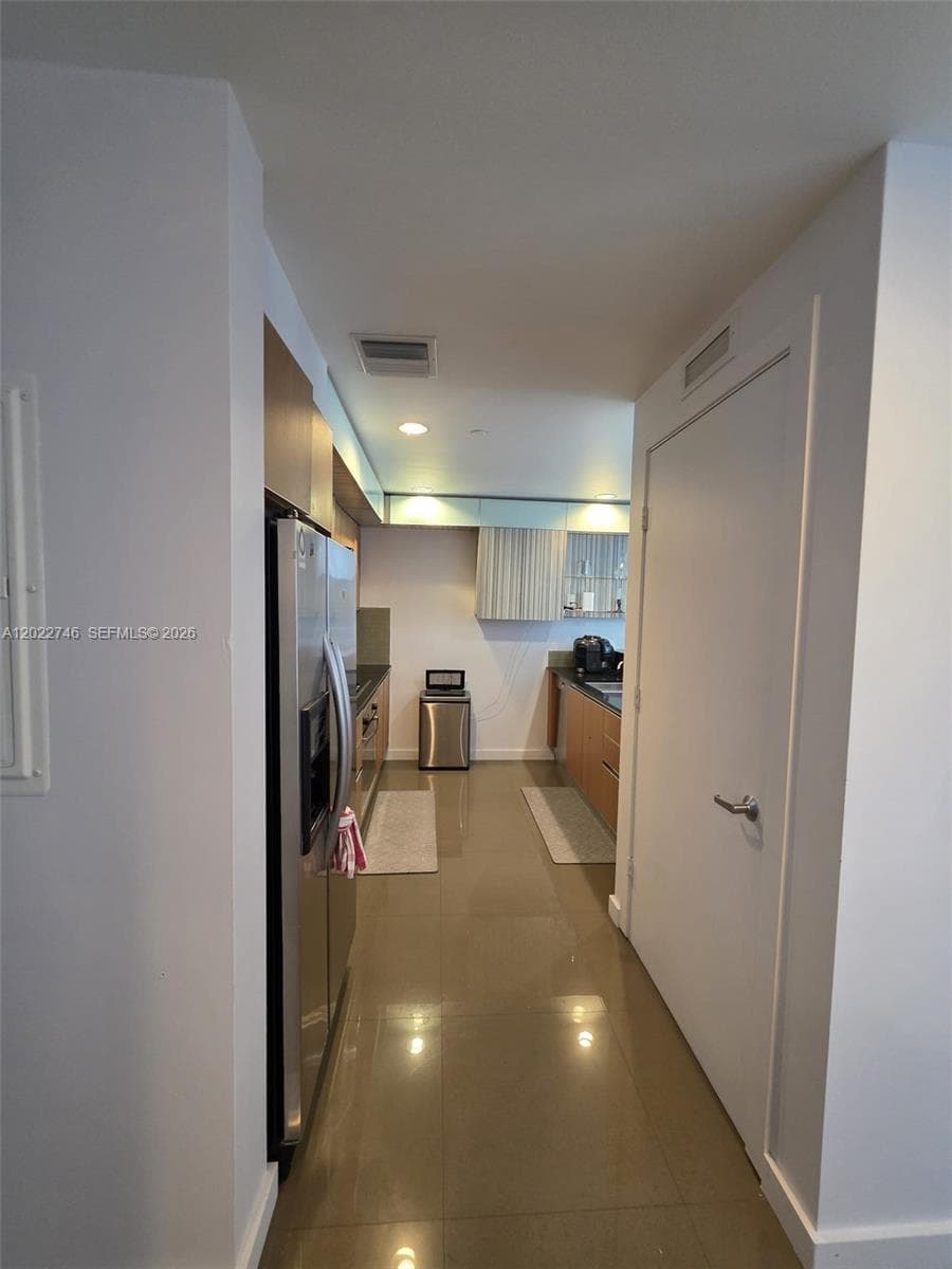 1060 Brickell Ave # 2201, Miami FL 33131 — 16