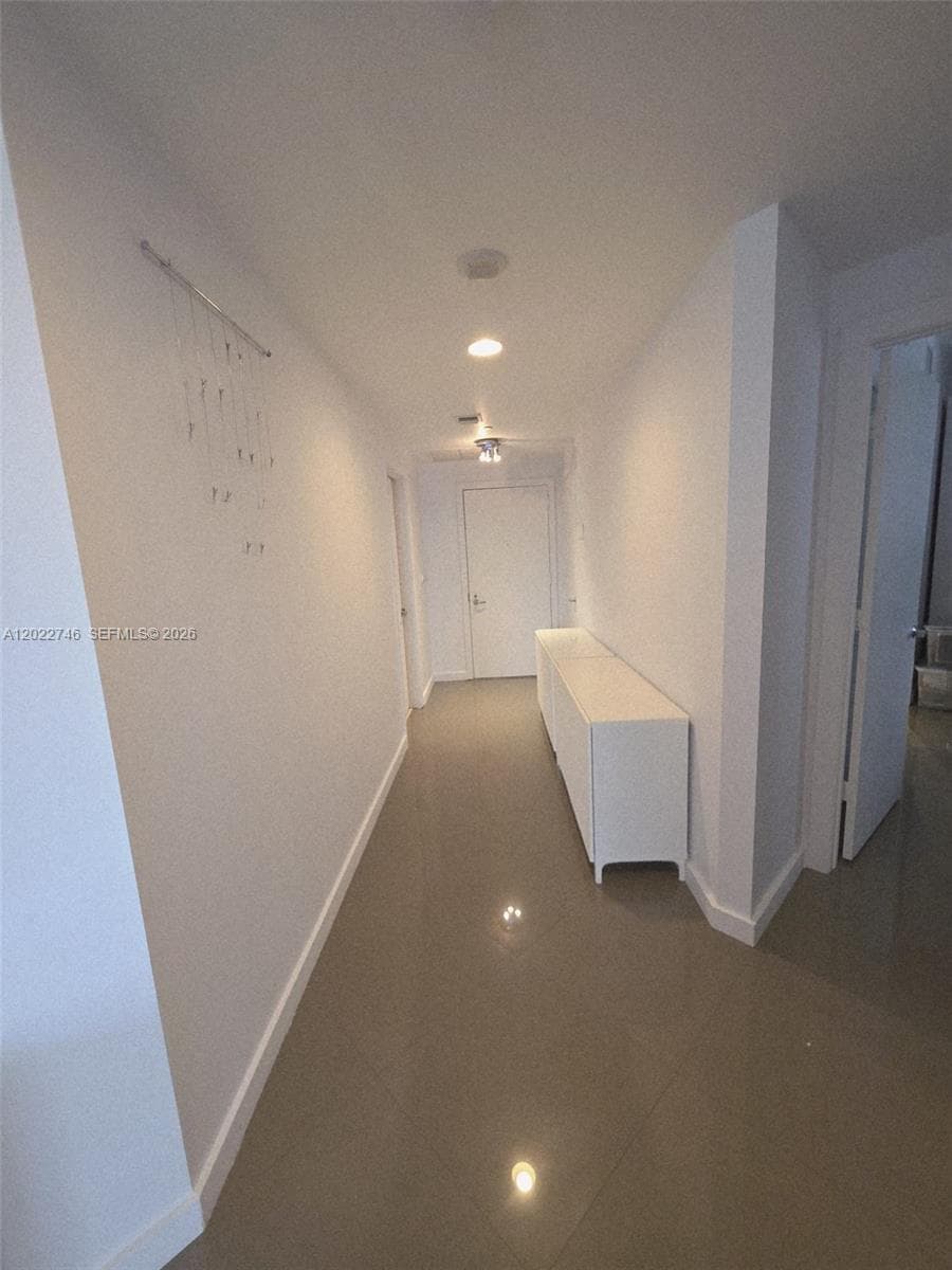 1060 Brickell Ave # 2201, Miami FL 33131 — 14