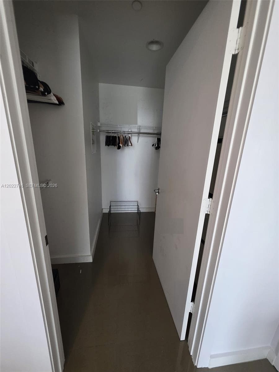 1060 Brickell Ave # 2201, Miami FL 33131 — 37