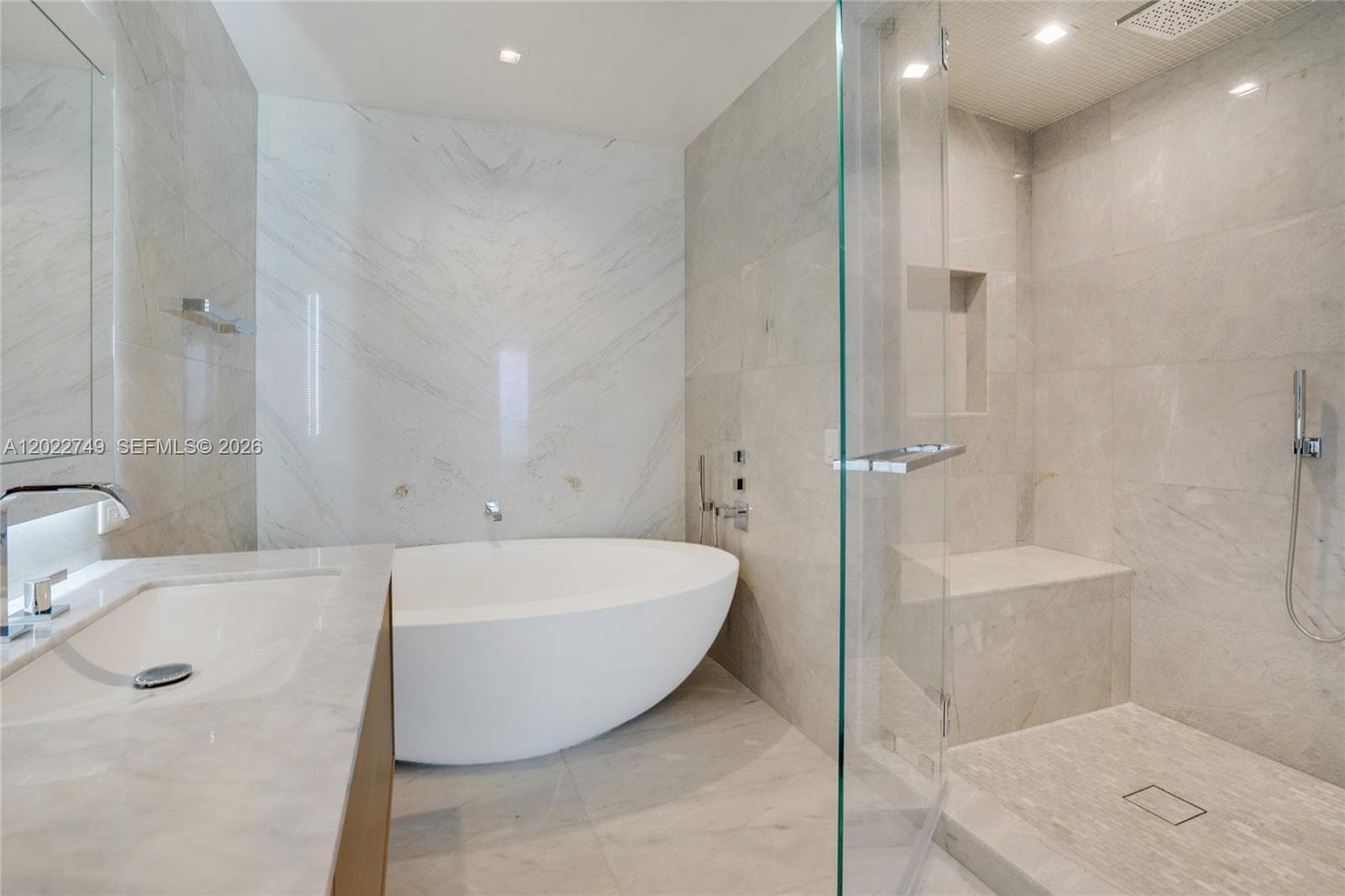 18501 Collins Ave # 1804, Sunny Isles Beach FL 33160 — 9