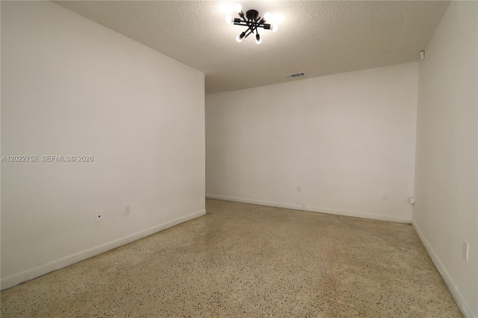 951 SW 7th St # 5, Miami FL 33130 — 3