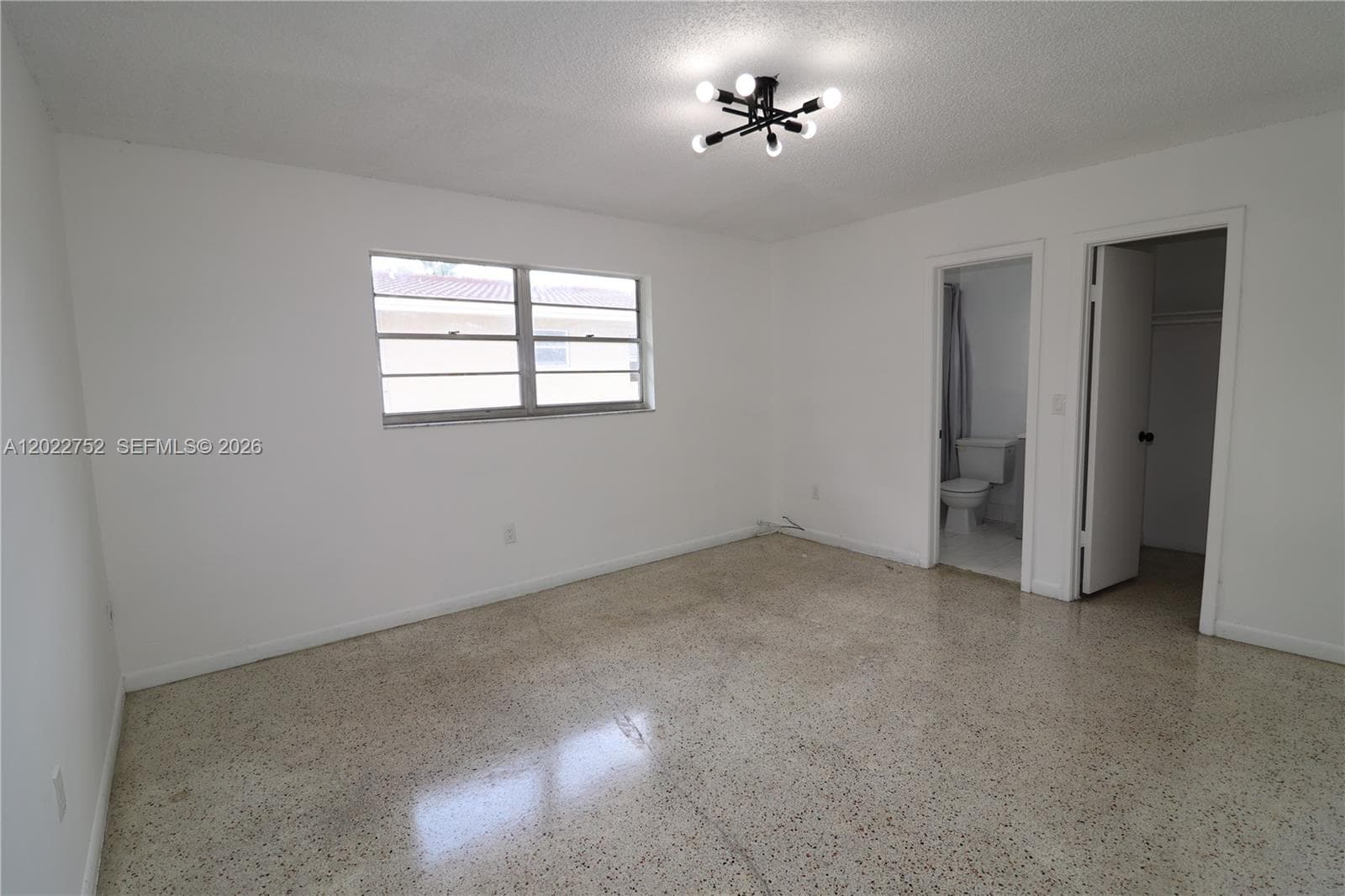 951 SW 7th St # 5, Miami FL 33130 — 5