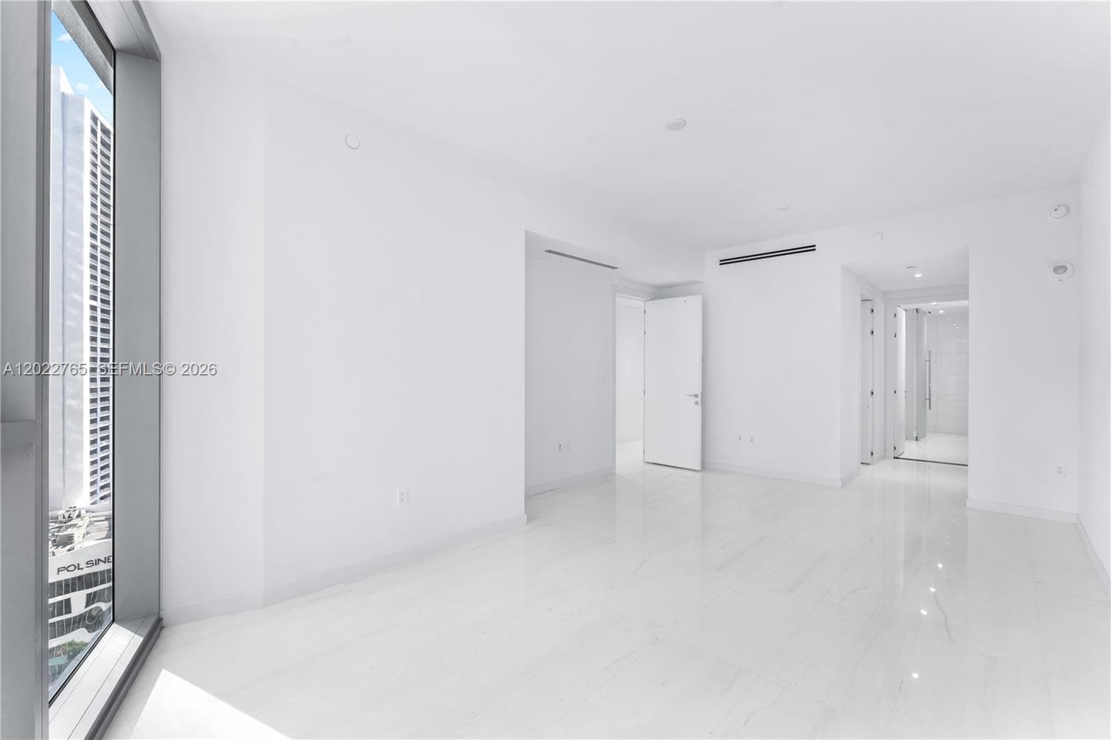 300 Biscayne Blvd Way # 1802, Miami FL 33131 — 16