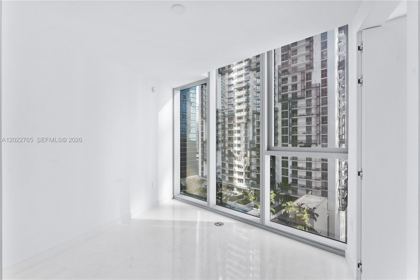 300 Biscayne Blvd Way # 1802, Miami FL 33131 — 22
