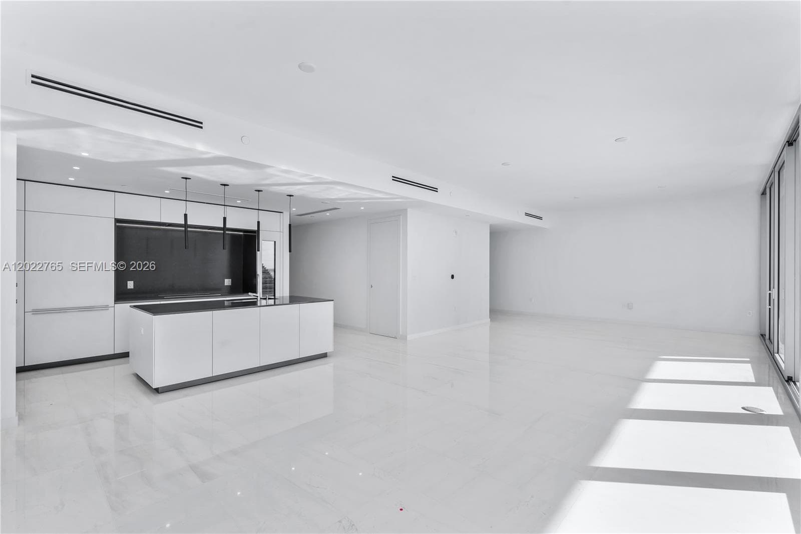 300 Biscayne Blvd Way # 1802, Miami FL 33131 — 9