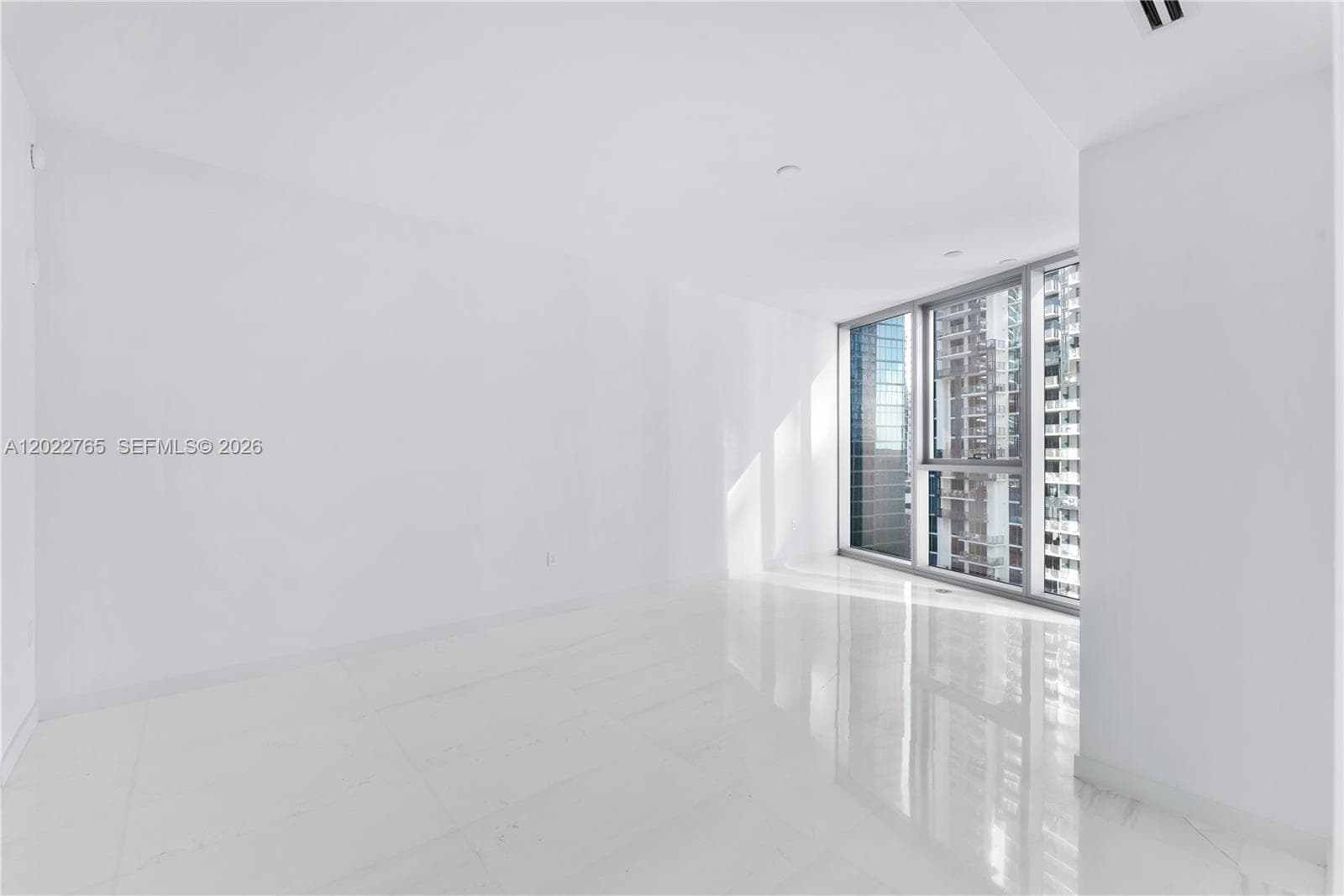 300 Biscayne Blvd Way # 1802, Miami FL 33131 — 15