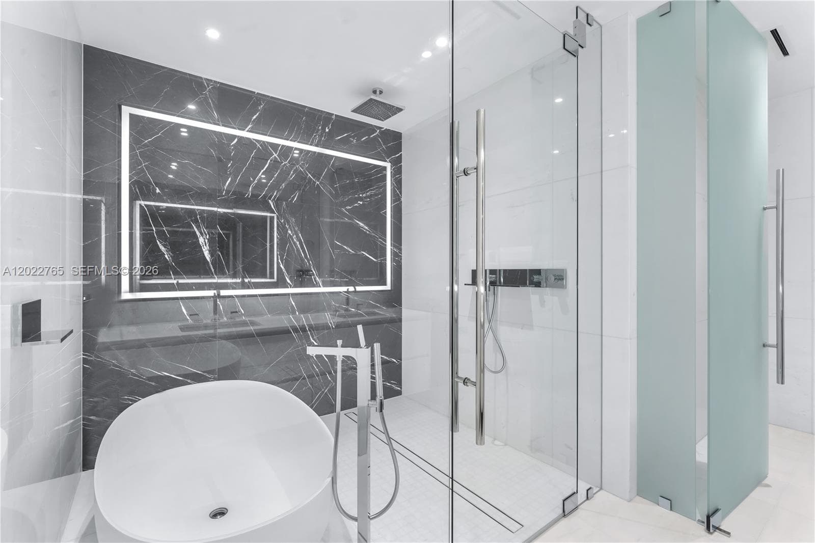 300 Biscayne Blvd Way # 1802, Miami FL 33131 — 19