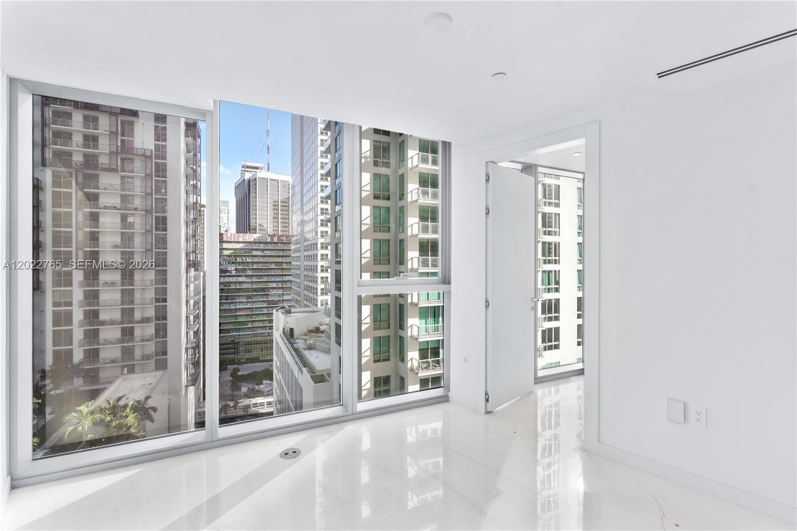 300 Biscayne Blvd Way # 1802, Miami FL 33131 — 21