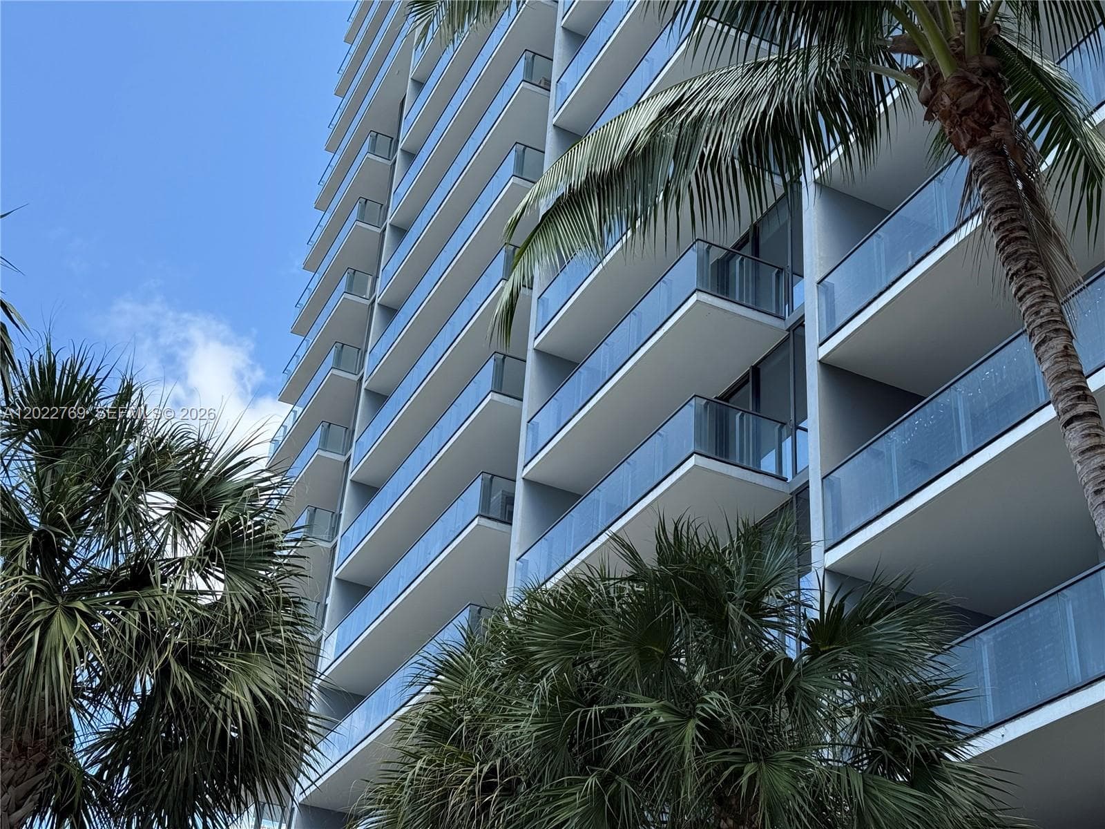 68 SE 6th Street # 810, Miami FL 33131 — 26