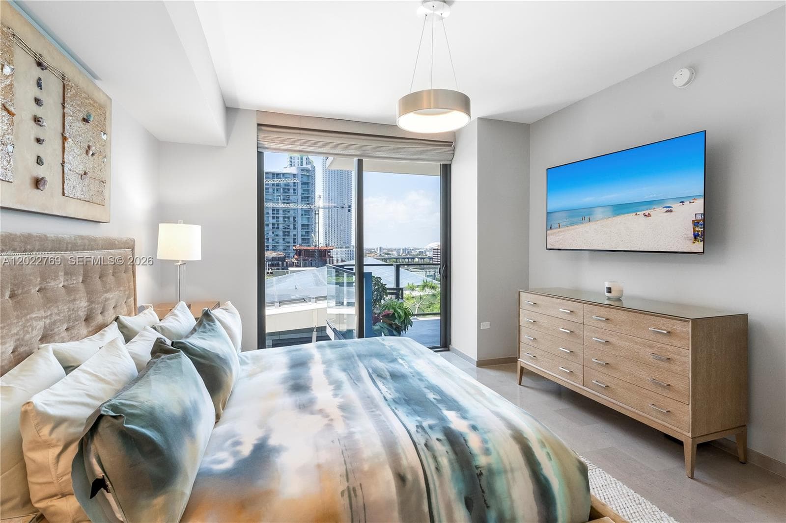 68 SE 6th Street # 810, Miami FL 33131 — 14