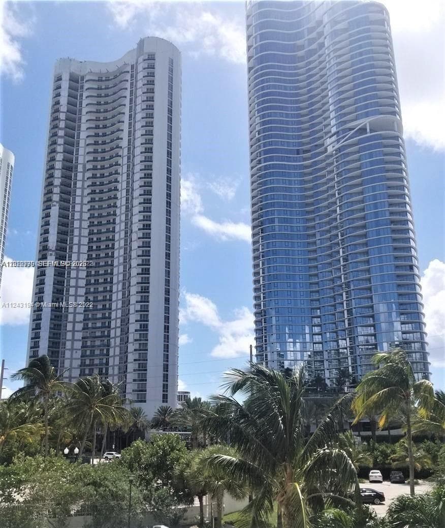 100 Bayview Dr # 208, Sunny Isles Beach FL 33160 — 20