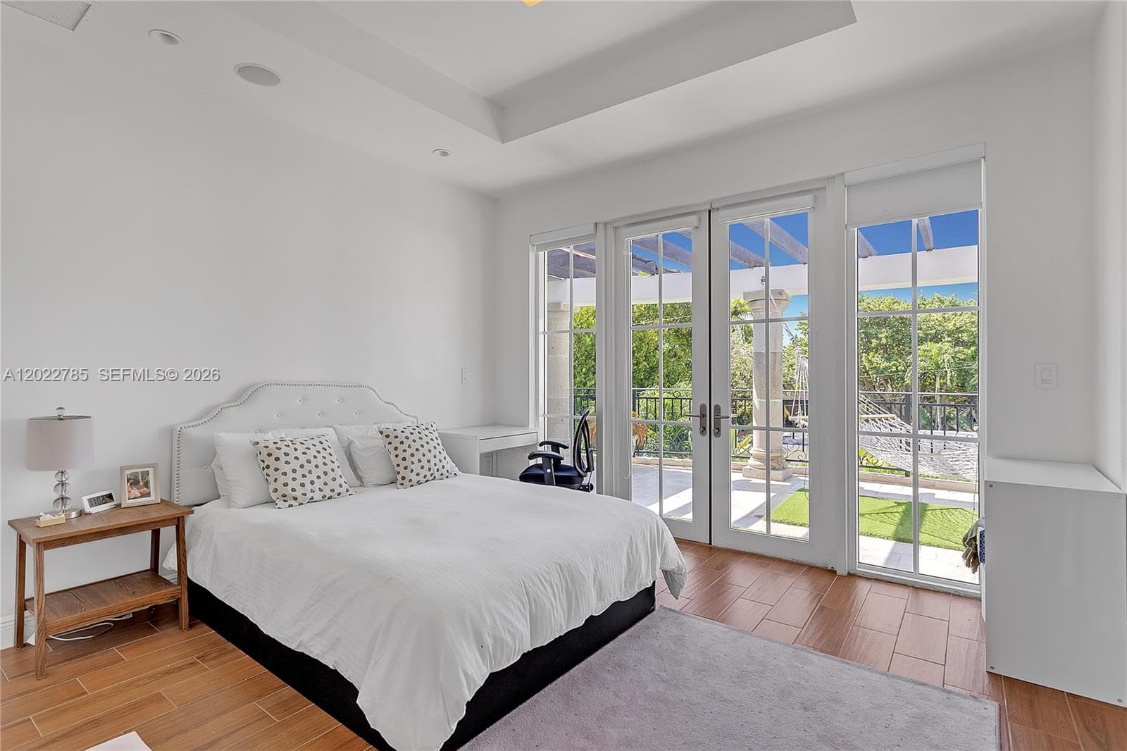 350 Redwood Ln, Key Biscayne FL 33149 — 17