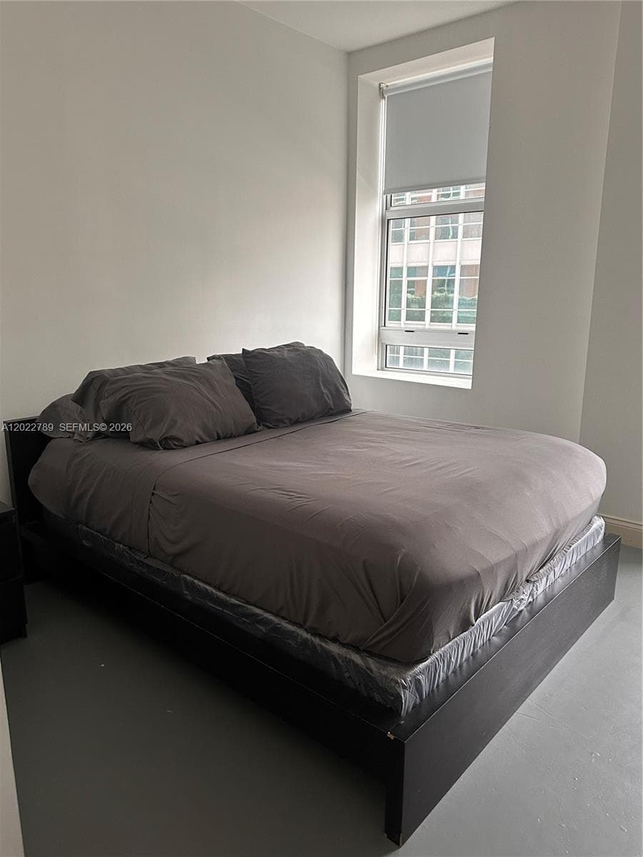 111 E Flagler St # 410, Miami FL 33131 — 18