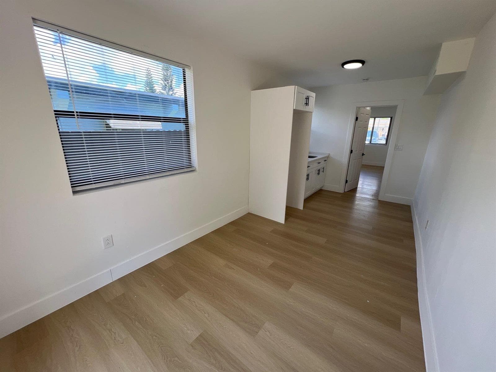 1350 NE 162nd Street # 2, North Miami Beach FL 33162 — 2