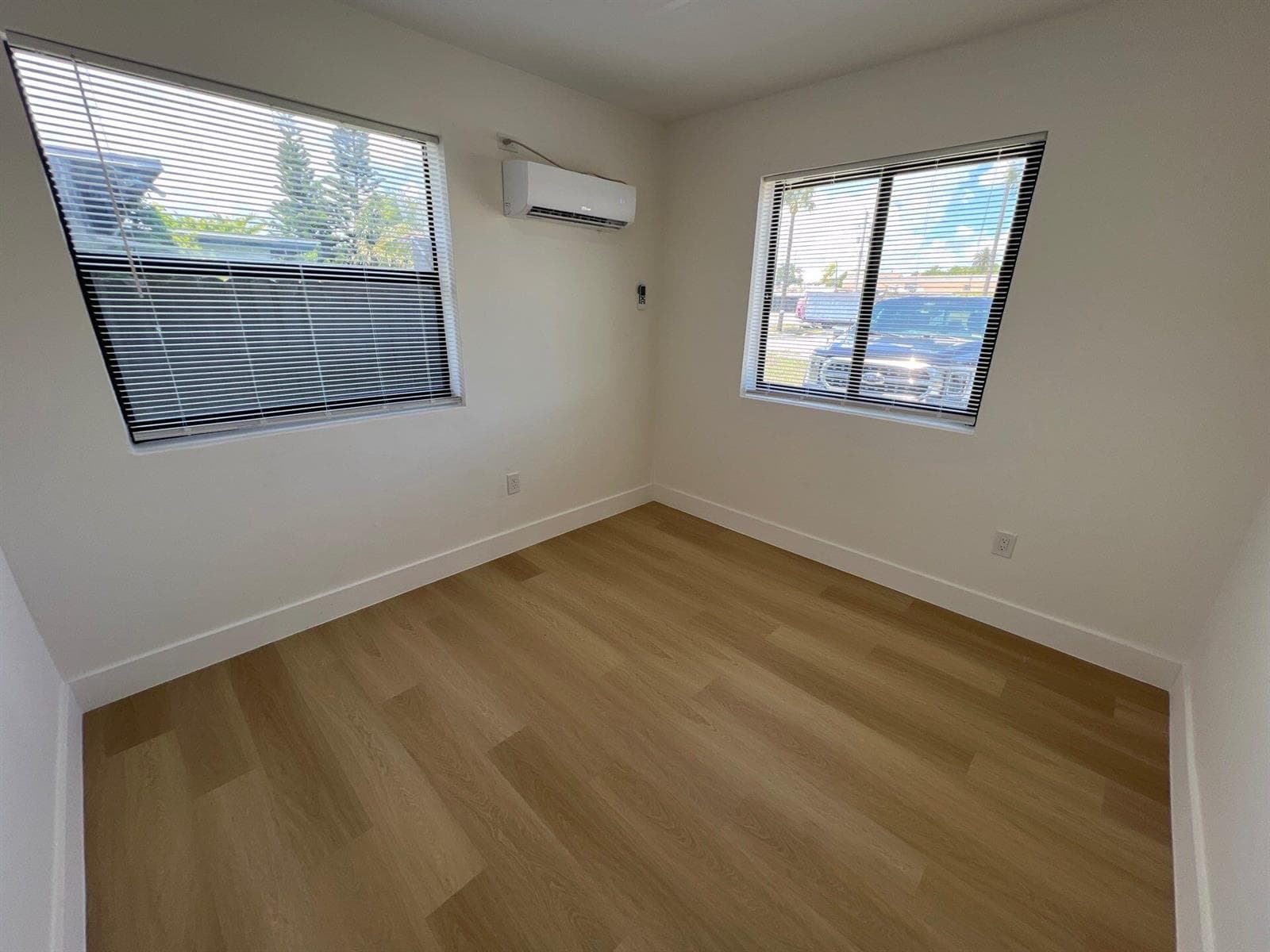 1350 NE 162nd Street # 2, North Miami Beach FL 33162 — 6