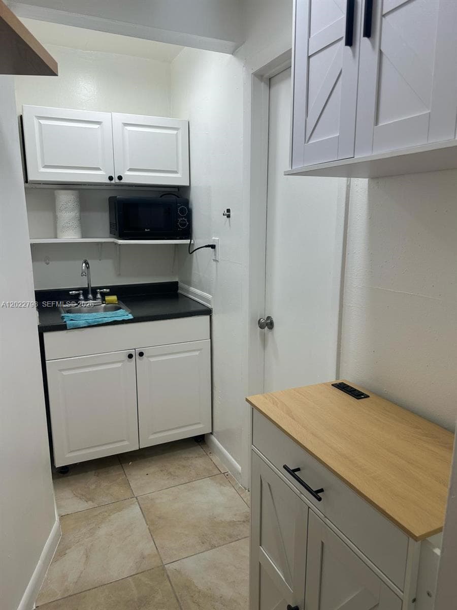 1115 SW 136th Pl # 2, Miami FL 33184 — 8