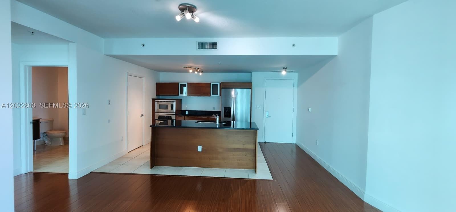 1900 N Bayshore Dr # 3717, Miami FL 33132 — 3