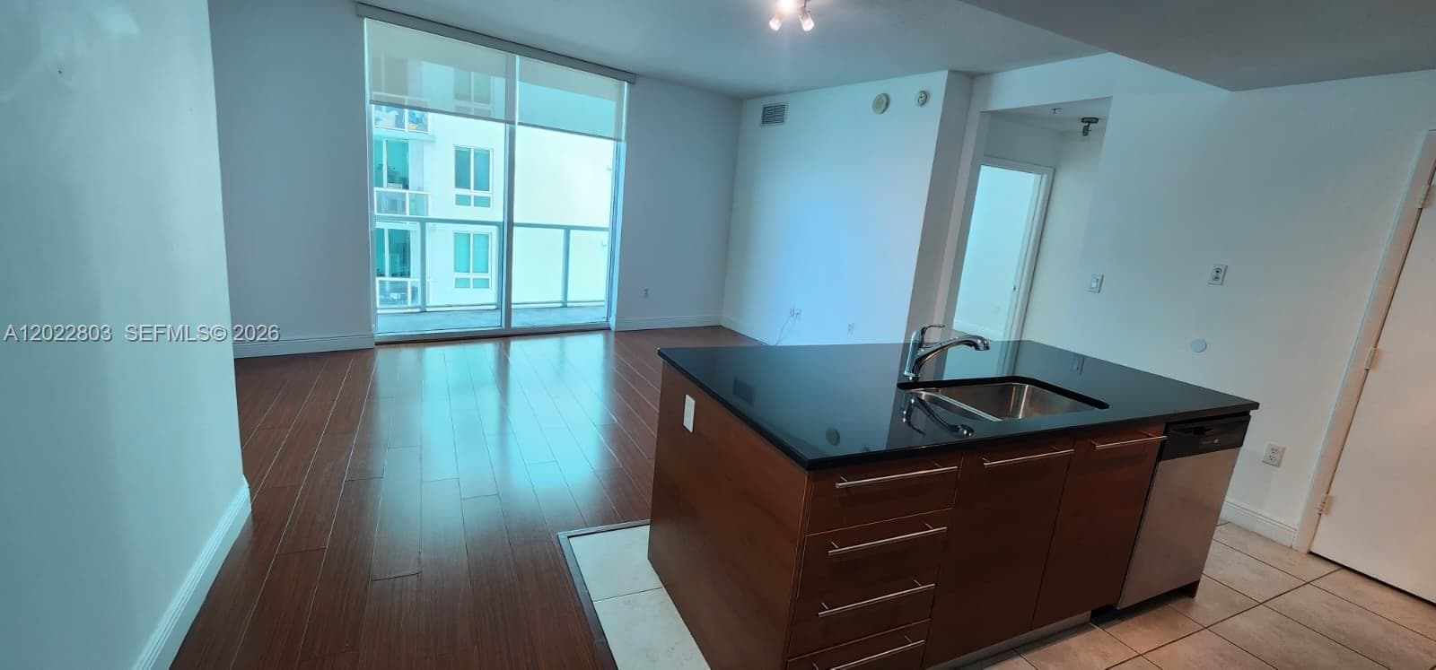 1900 N Bayshore Dr # 3717, Miami FL 33132 — 4