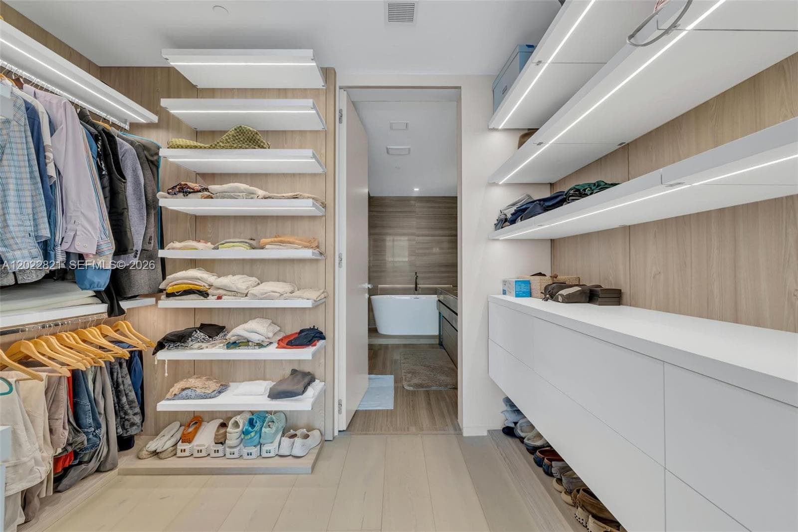 18975 Collins Ave # 2802, Sunny Isles Beach FL 33160 — 28