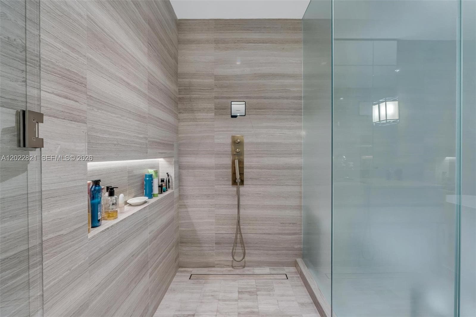18975 Collins Ave # 2802, Sunny Isles Beach FL 33160 — 34