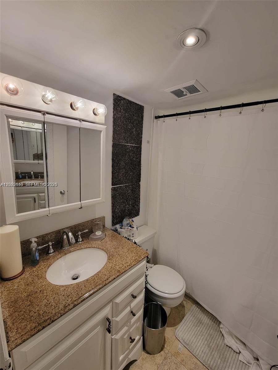 1740 NW N River Dr # 512, Miami FL 33125 — 18