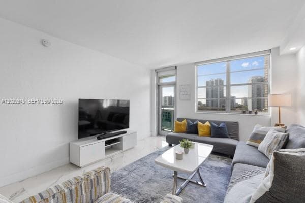 19390 Collins Ave # 817, Sunny Isles Beach FL 33160 — 26