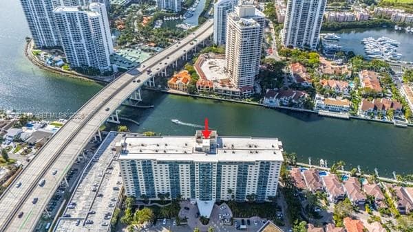 19390 Collins Ave # 817, Sunny Isles Beach FL 33160 — 38