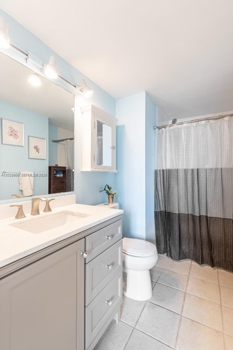 1250 S Miami Ave # 2214, Miami FL 33130 — 9