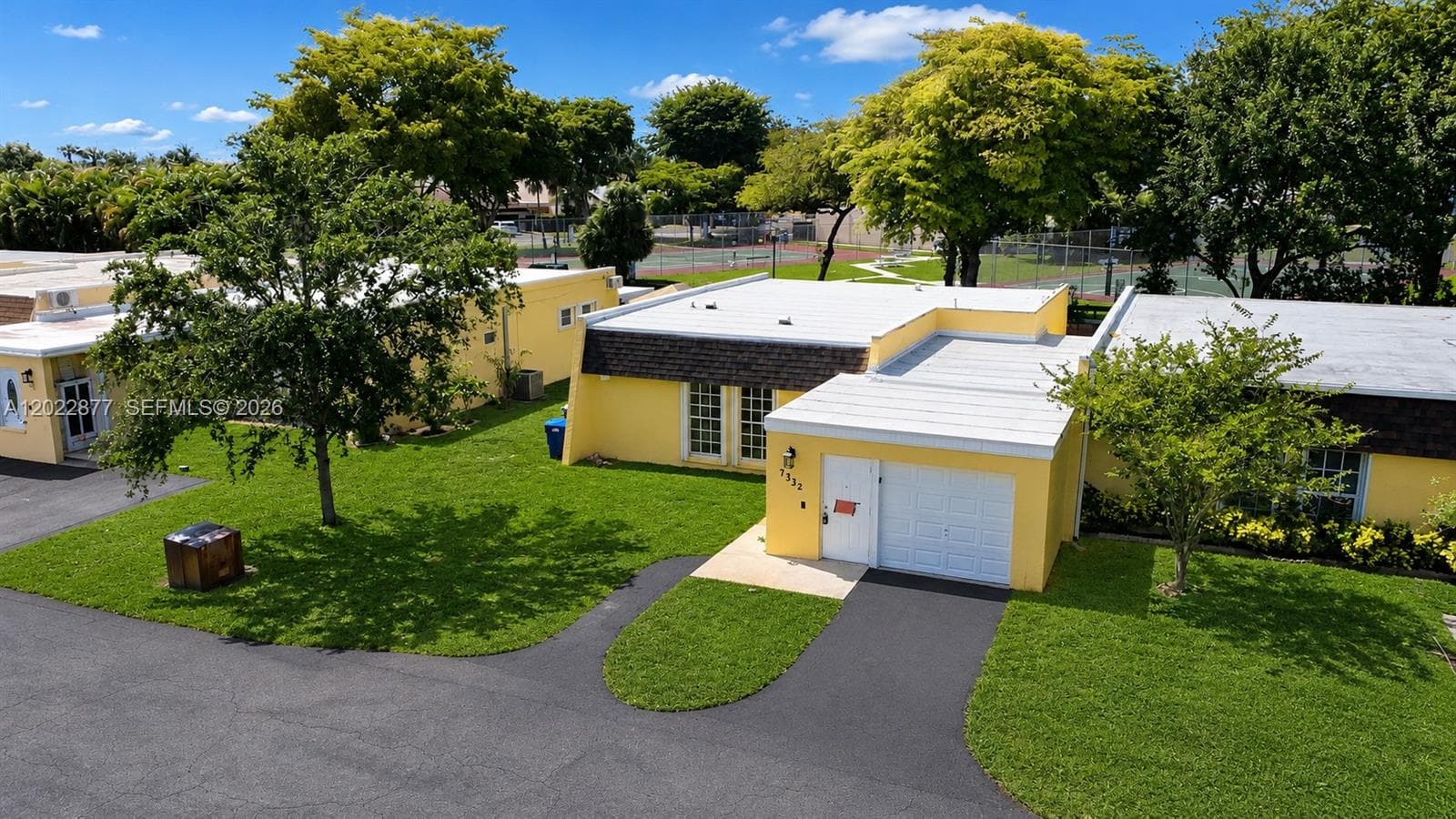 7332 Bay Hill Dr, Hialeah FL 33015 — 28