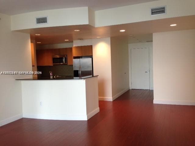 1060 Brickell Ave # 2305, Miami FL 33131 — 1