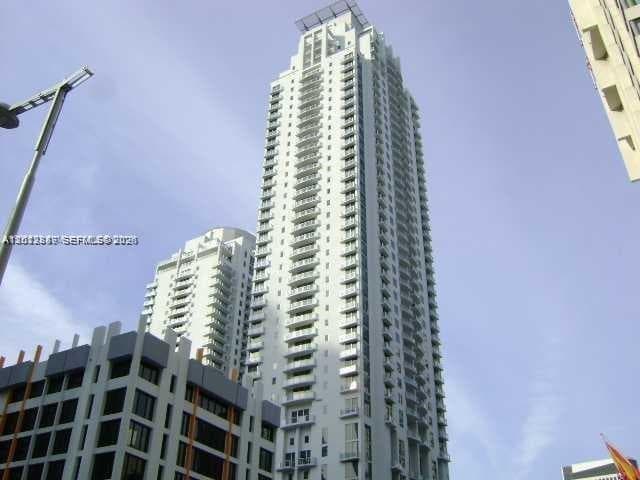 1060 Brickell Ave # 2305, Miami FL 33131 — 11