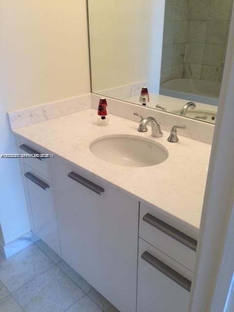1060 Brickell Ave # 2305, Miami FL 33131 — 4