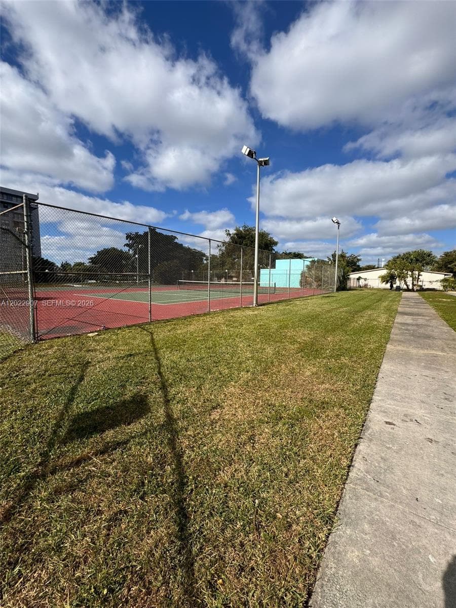 15600 NW 7th Ave # 507, Miami FL 33169 — 17