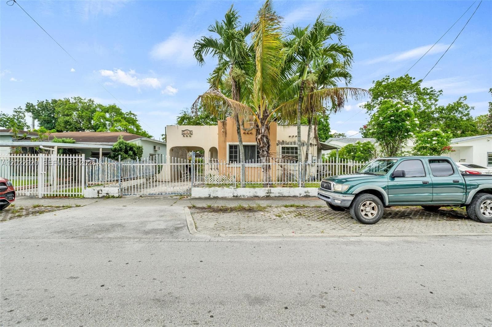 1122 NW 38th St, Miami FL 33127 — 2