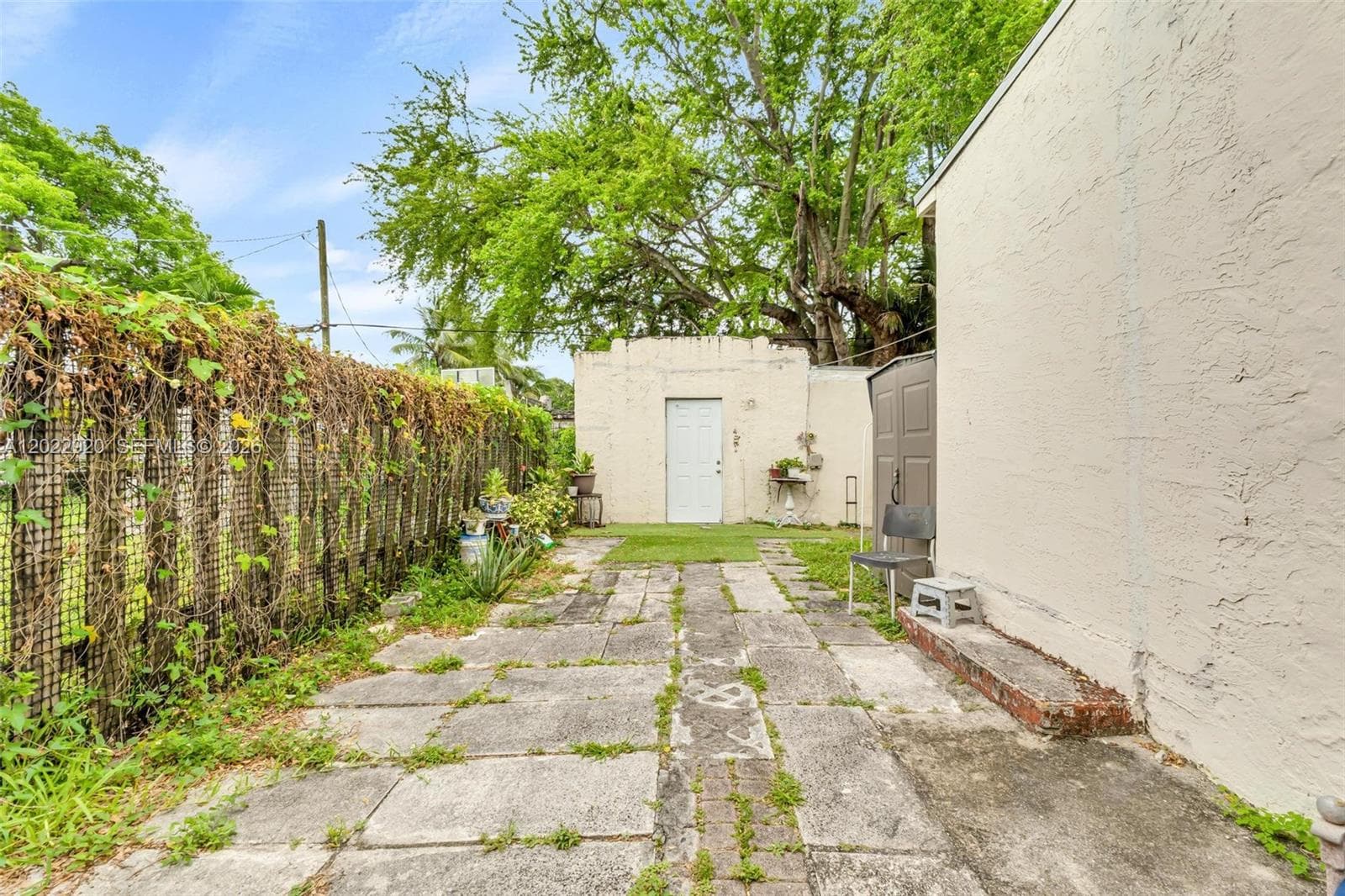 1122 NW 38th St, Miami FL 33127 — 15
