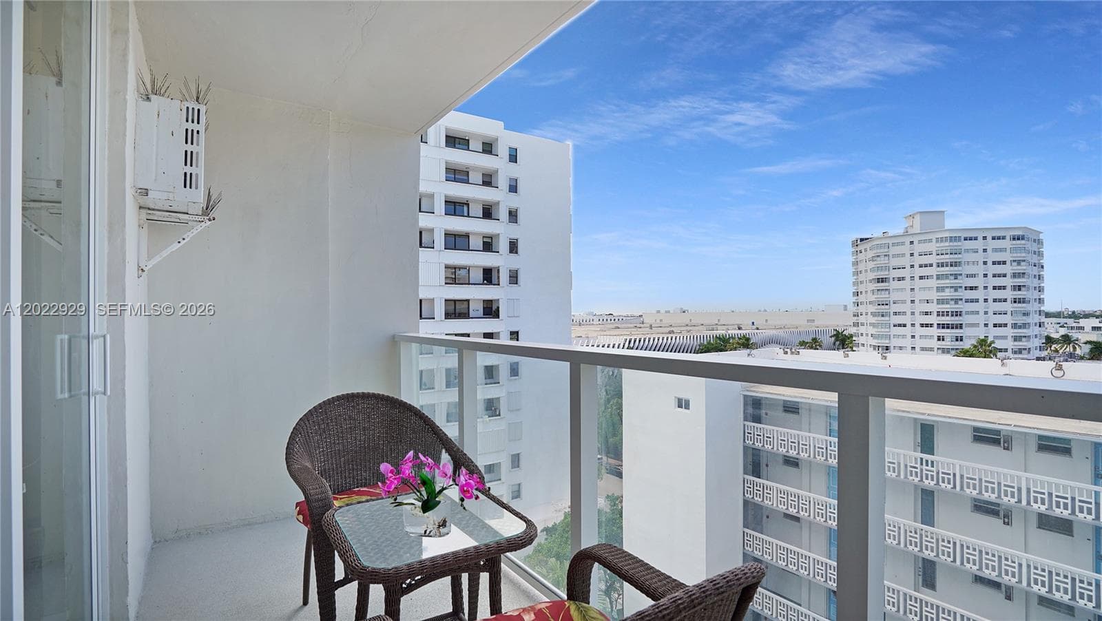 1750 James Ave # 9J, Miami Beach FL 33139 — 9