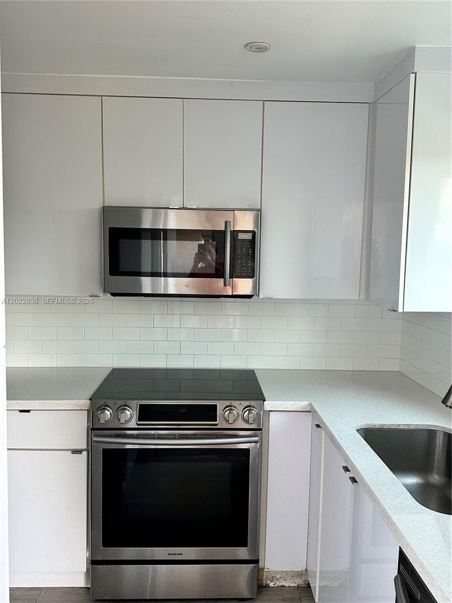 3601 NE 170th St # 409, North Miami Beach FL 33160 — 6
