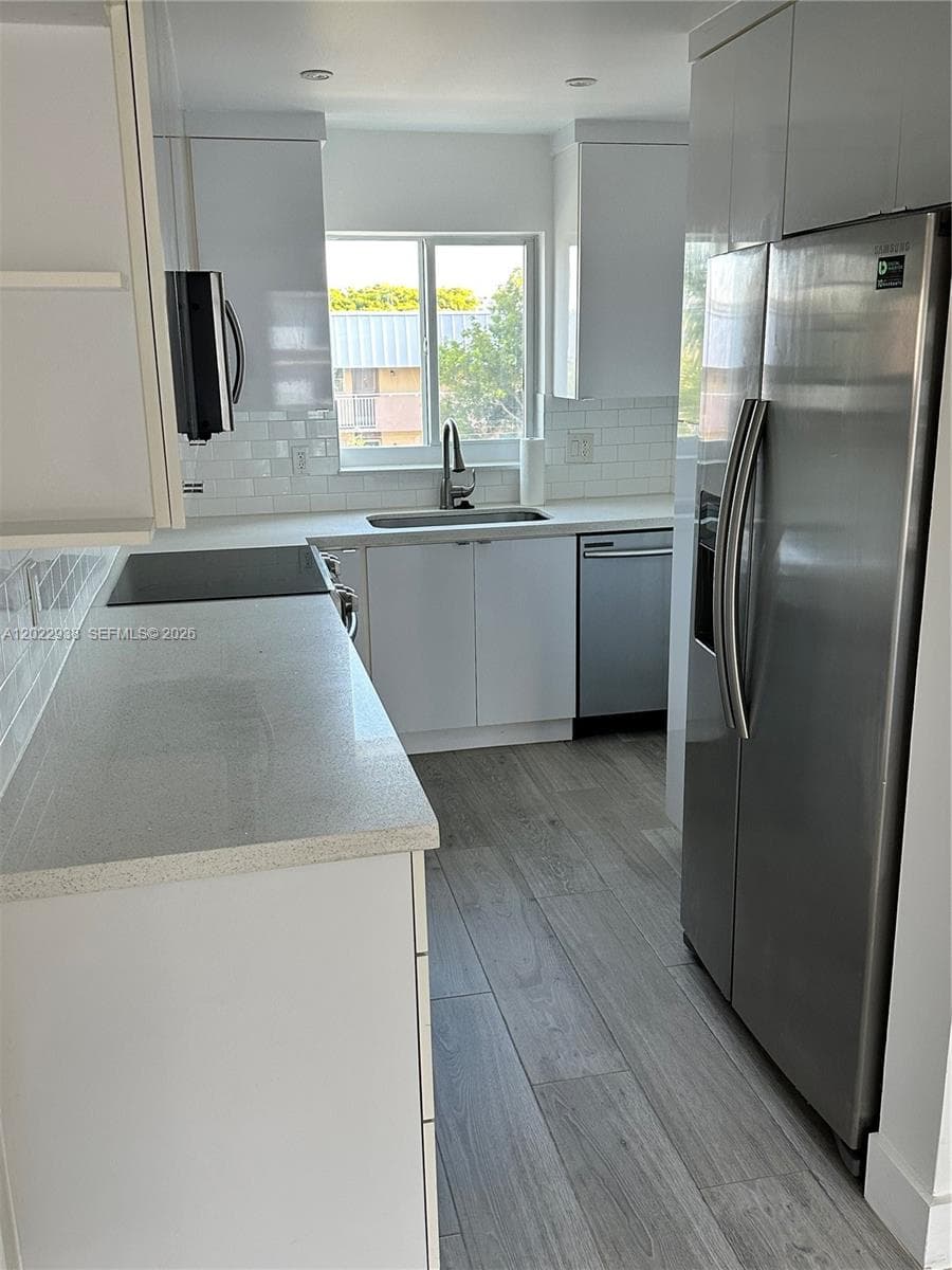3601 NE 170th St # 409, North Miami Beach FL 33160 — 5