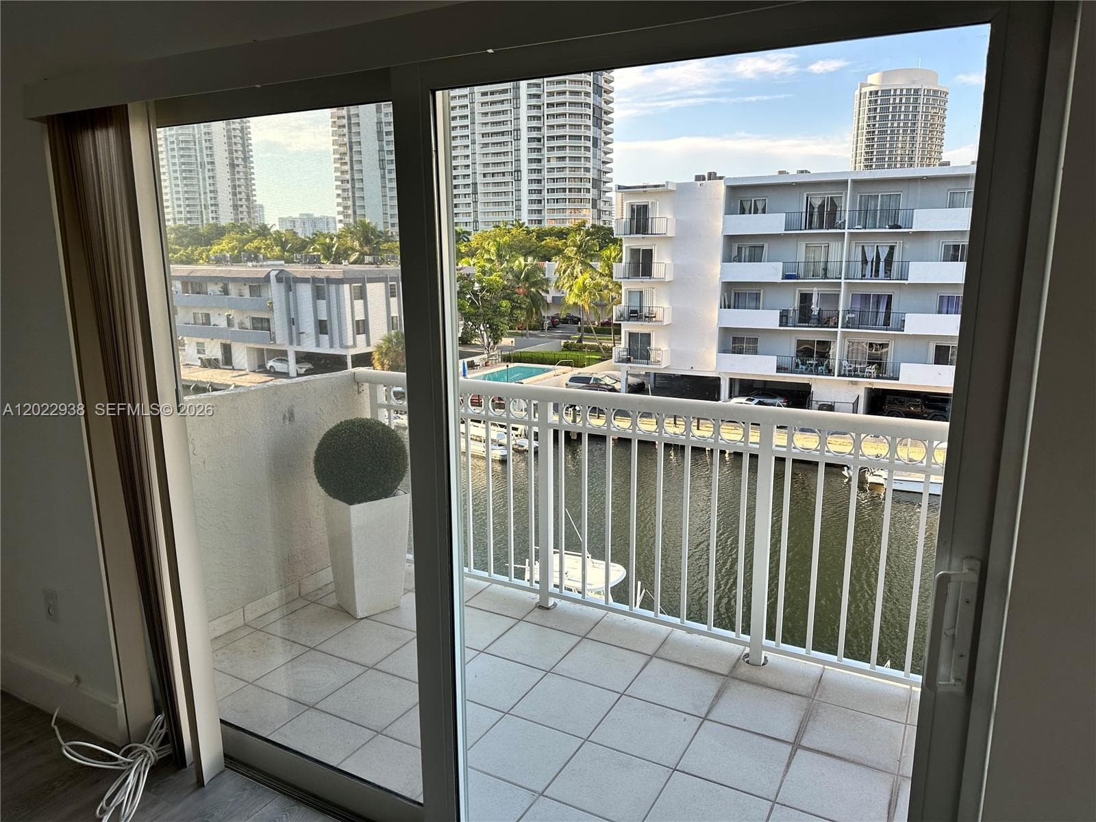 3601 NE 170th St # 409, North Miami Beach FL 33160 — 4