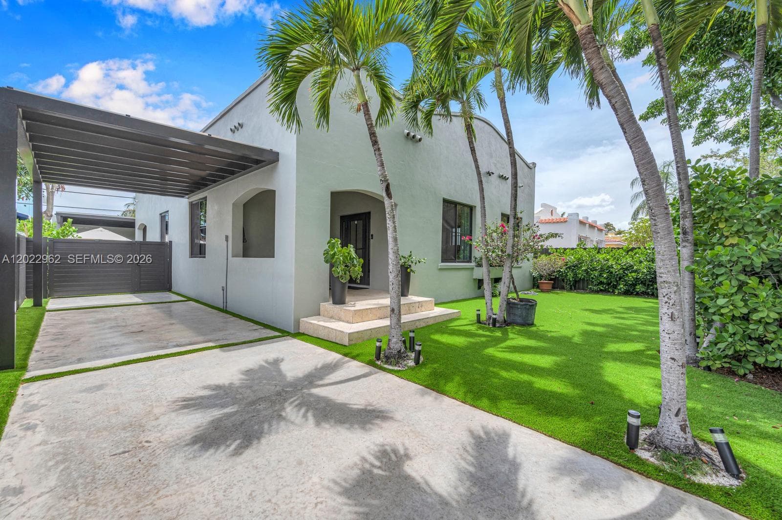 1852 SW 10th St, Miami FL 33135 — 1