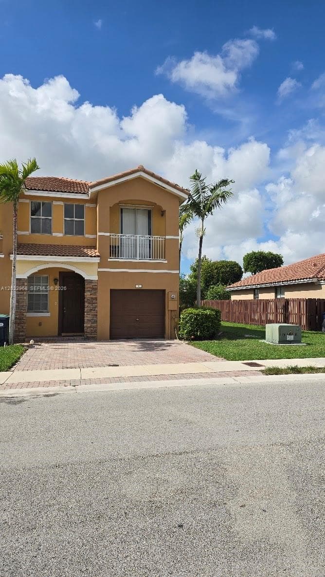 10201 NW 10th St # 10201, Miami FL 33172 — 2