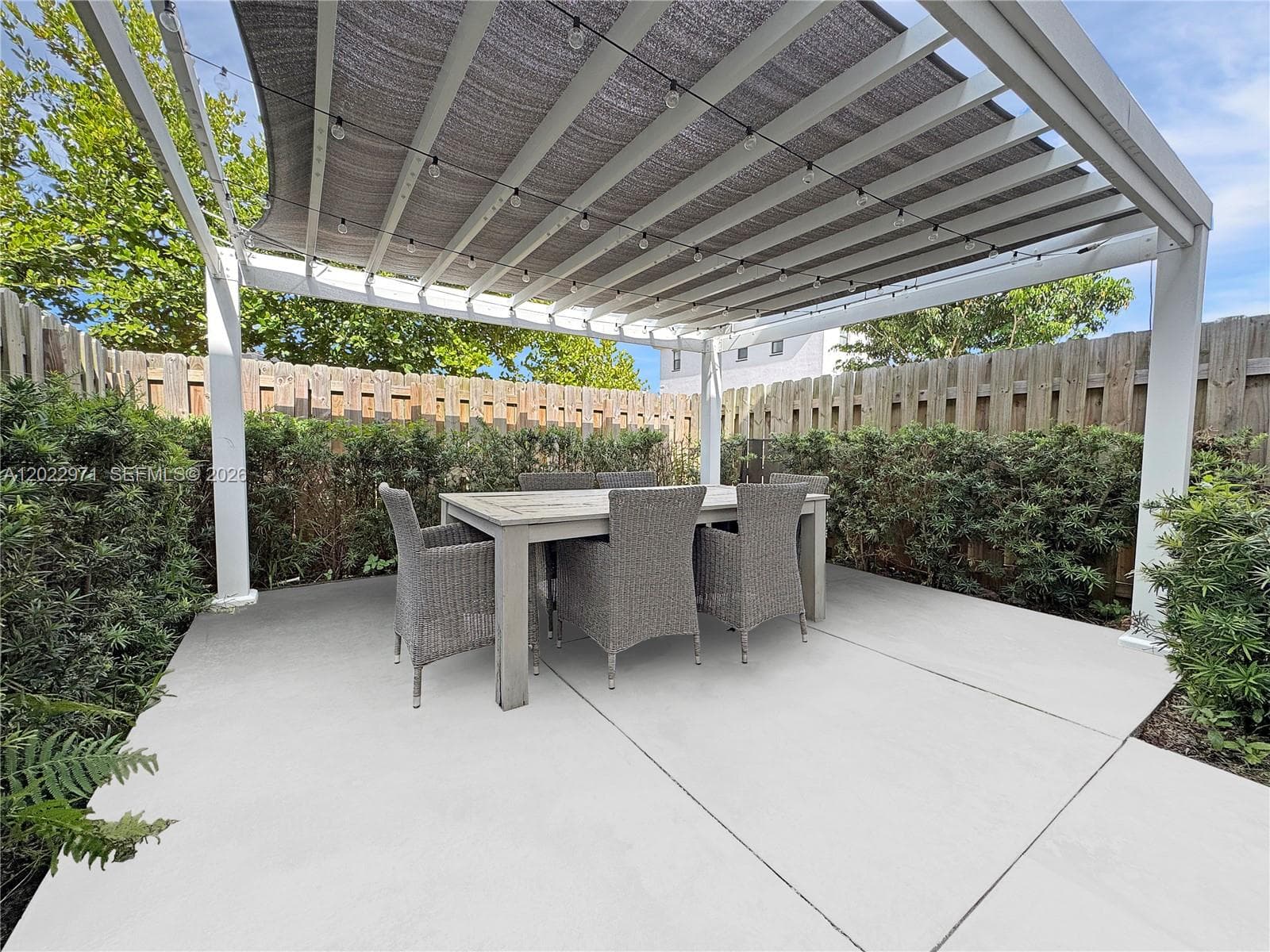 14813 SW 183rd Ter # 14813, Miami FL 33187 — 16