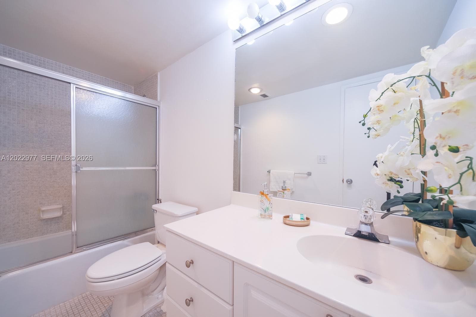19370 Collins Ave # 622, Sunny Isles Beach FL 33160 — 2