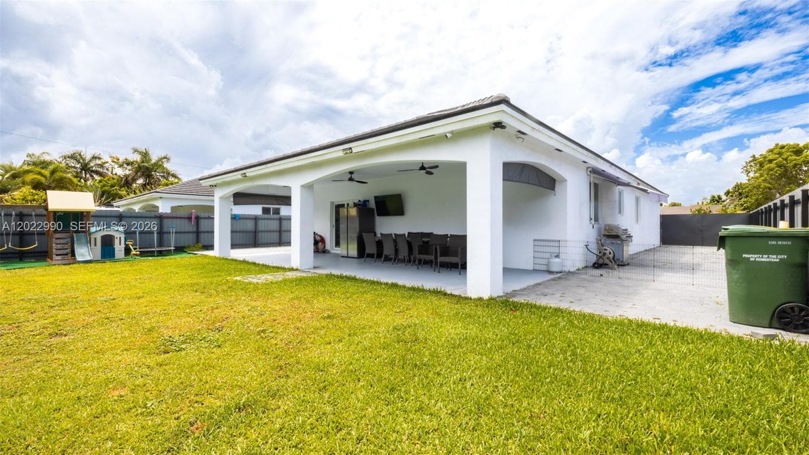 144 NW 16th St, Homestead FL 33030 — 25
