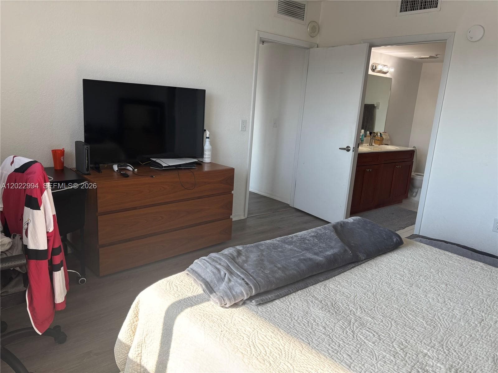 36 NW 6th Ave # 802, Miami FL 33128 — 5