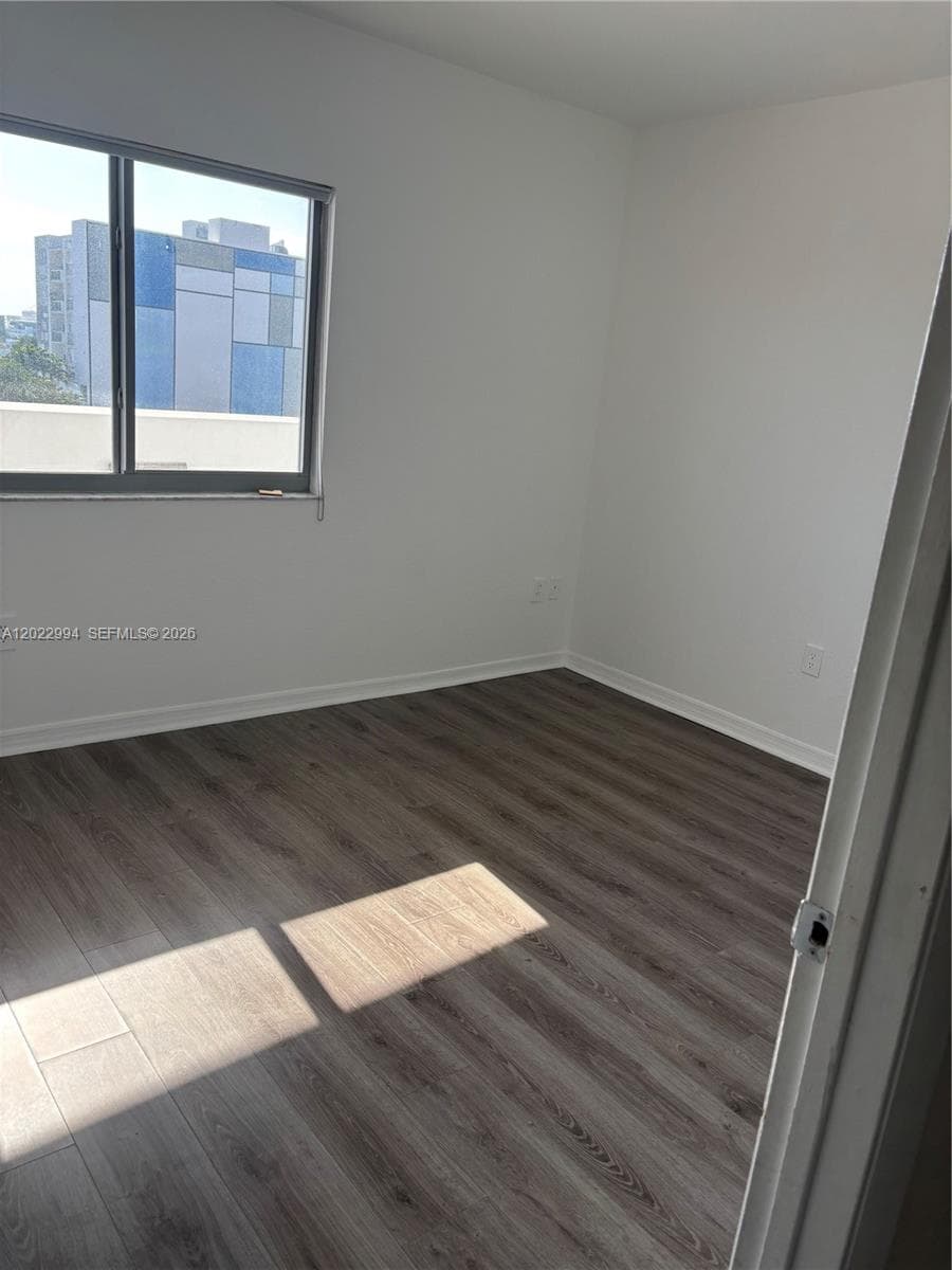 36 NW 6th Ave # 802, Miami FL 33128 — 8