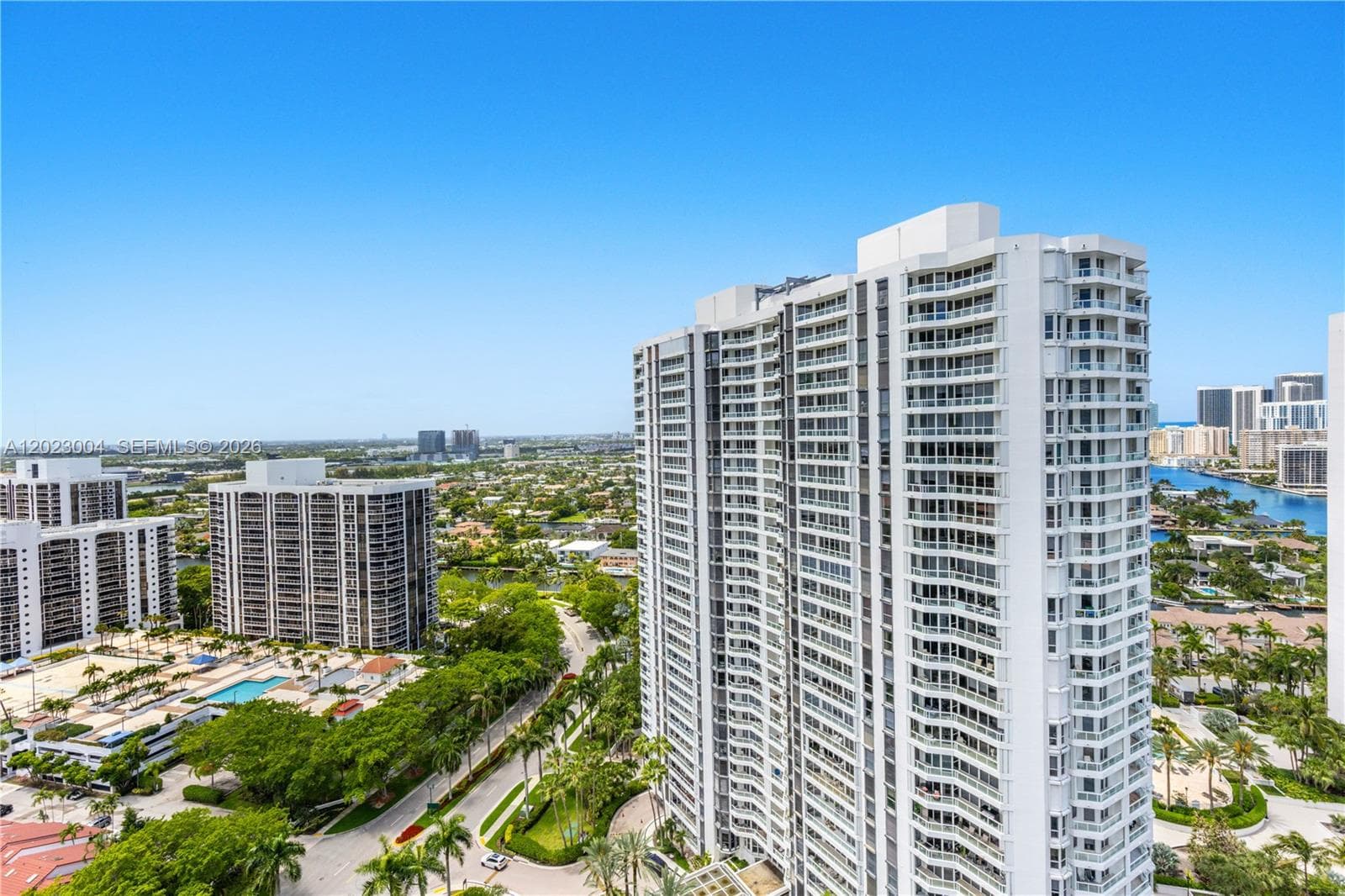 21055 Yacht Club Dr # 2704, Aventura FL 33180 — 16