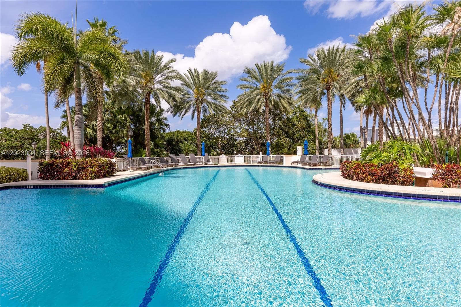 21055 Yacht Club Dr # 2704, Aventura FL 33180 — 45