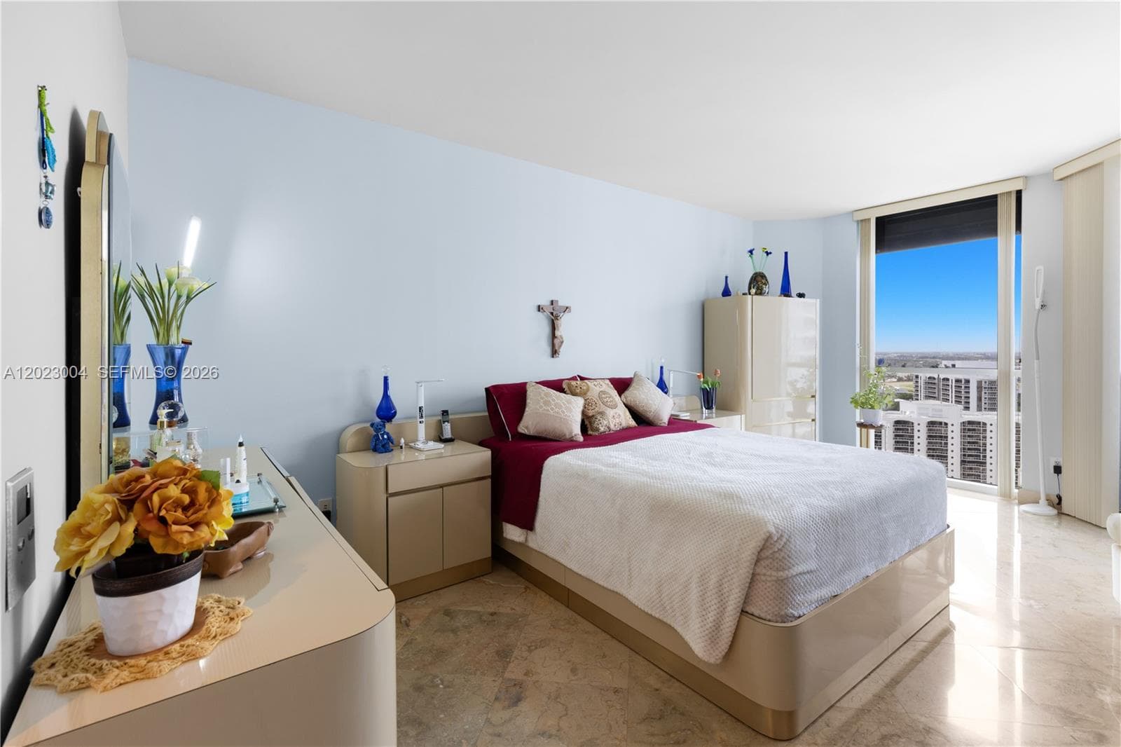 21055 Yacht Club Dr # 2704, Aventura FL 33180 — 18