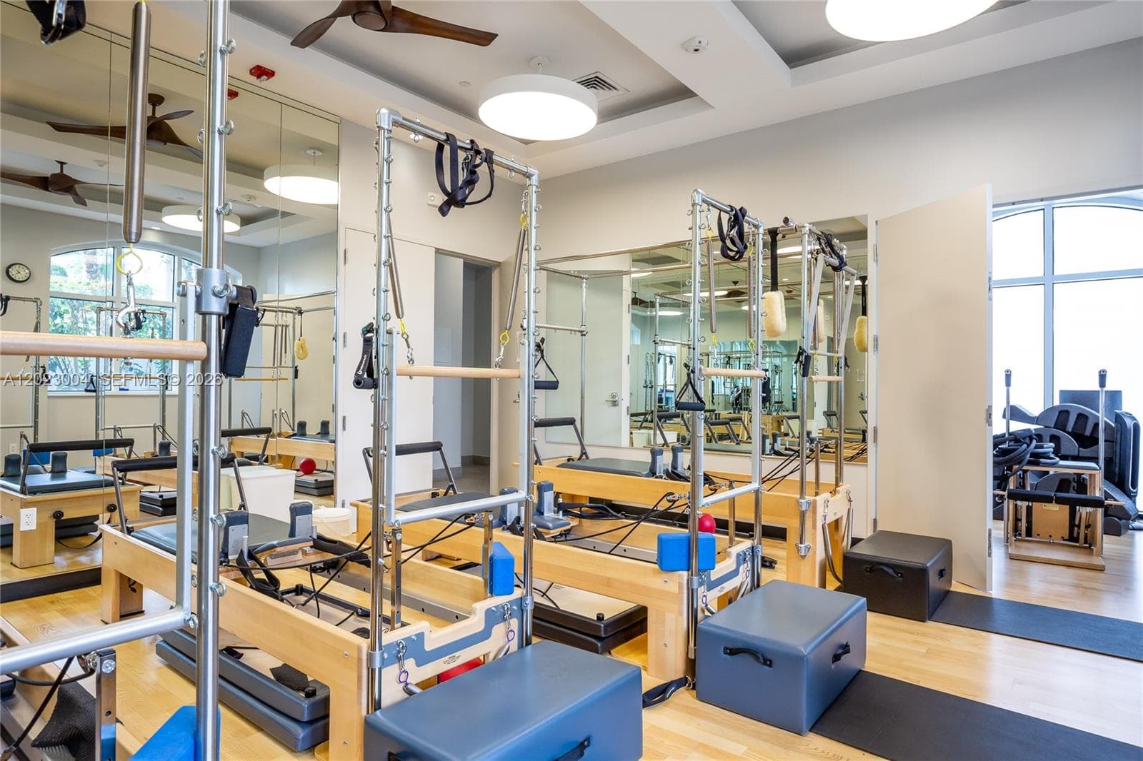 21055 Yacht Club Dr # 2704, Aventura FL 33180 — 50